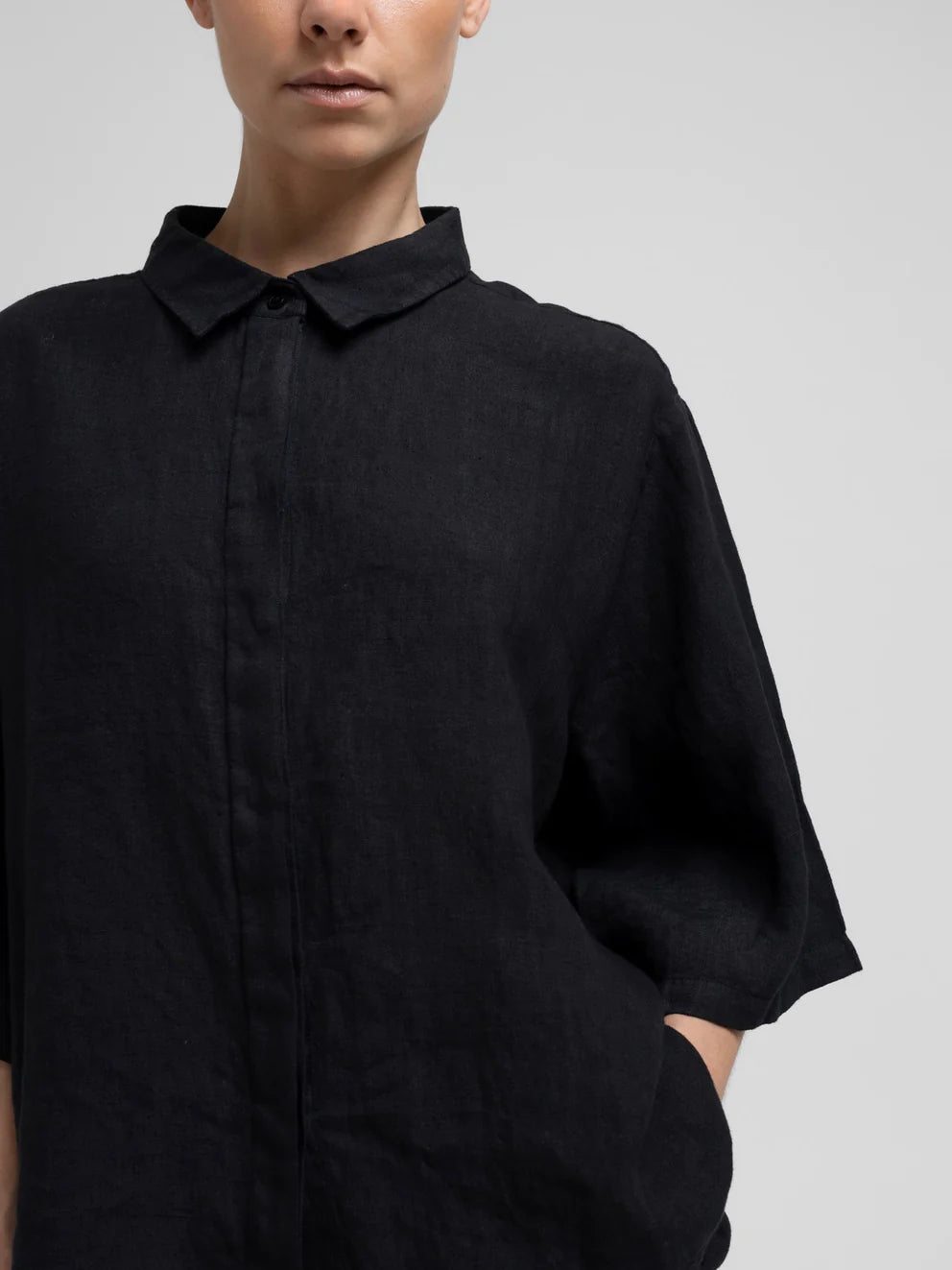 Vega Linen Shirt, Black