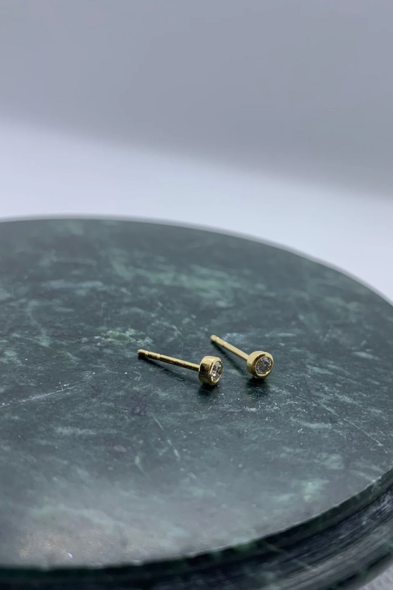 Diamond Stud Earring, 18K Gold